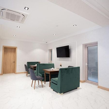 טשקנט 5 Wood Hotel & Spa מראה חיצוני תמונה