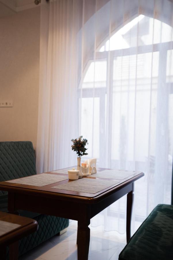 טשקנט 5 Wood Hotel & Spa מראה חיצוני תמונה